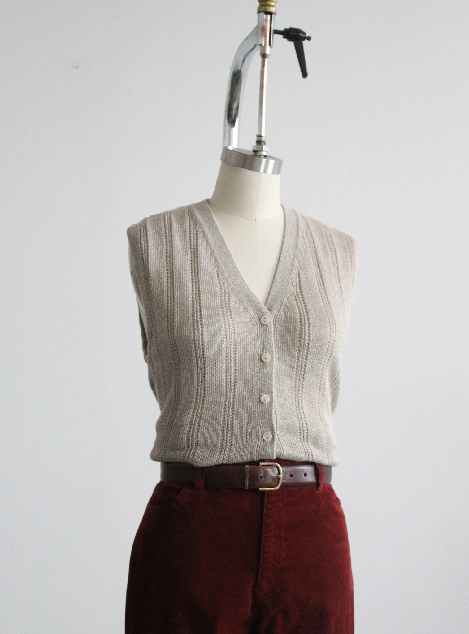 abalone knit vest 1919 Vintage