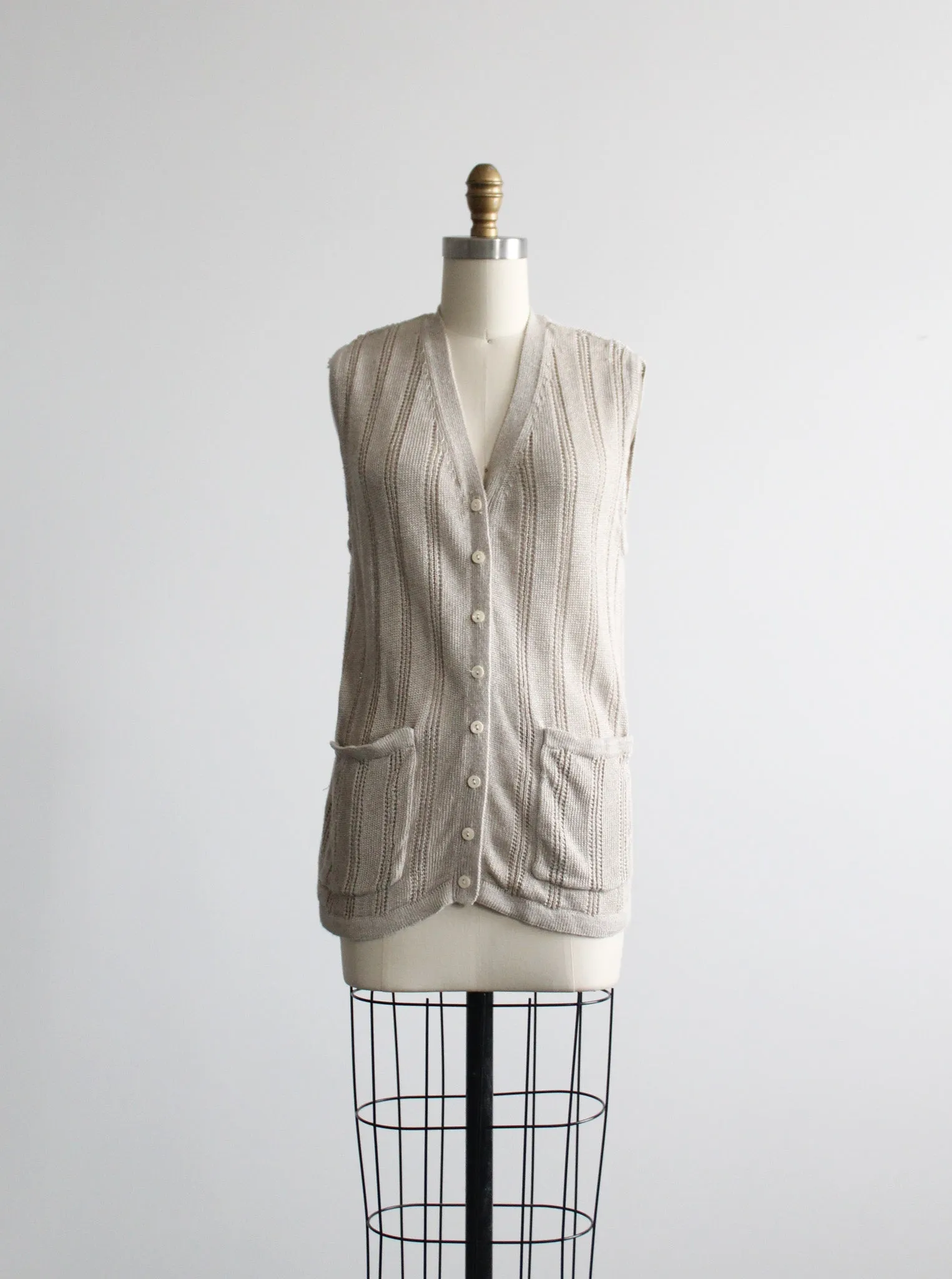 abalone knit vest 1919 Vintage