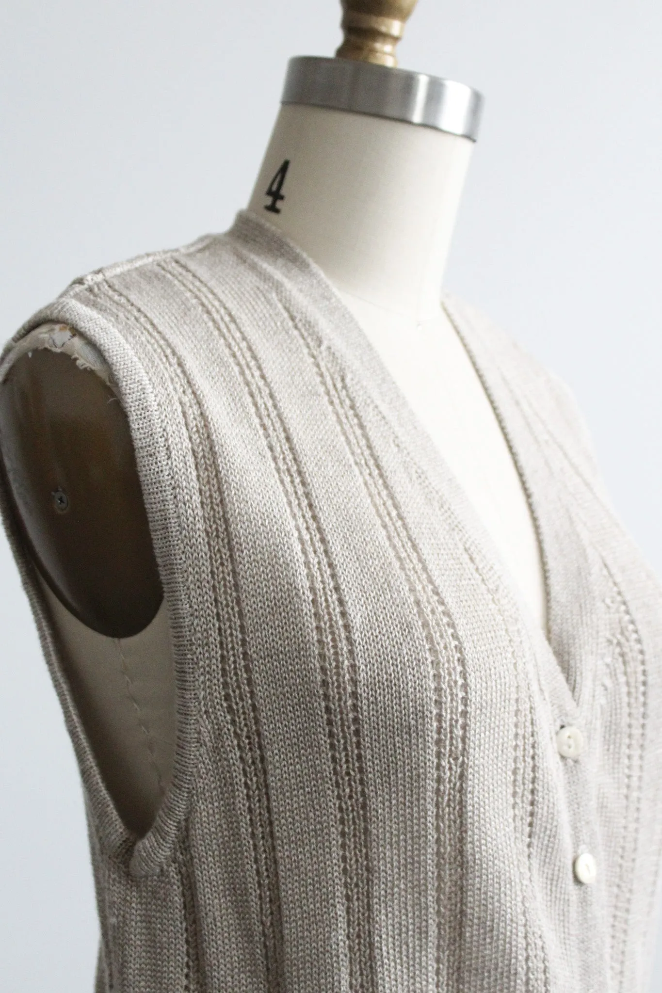 abalone knit vest 1919 Vintage