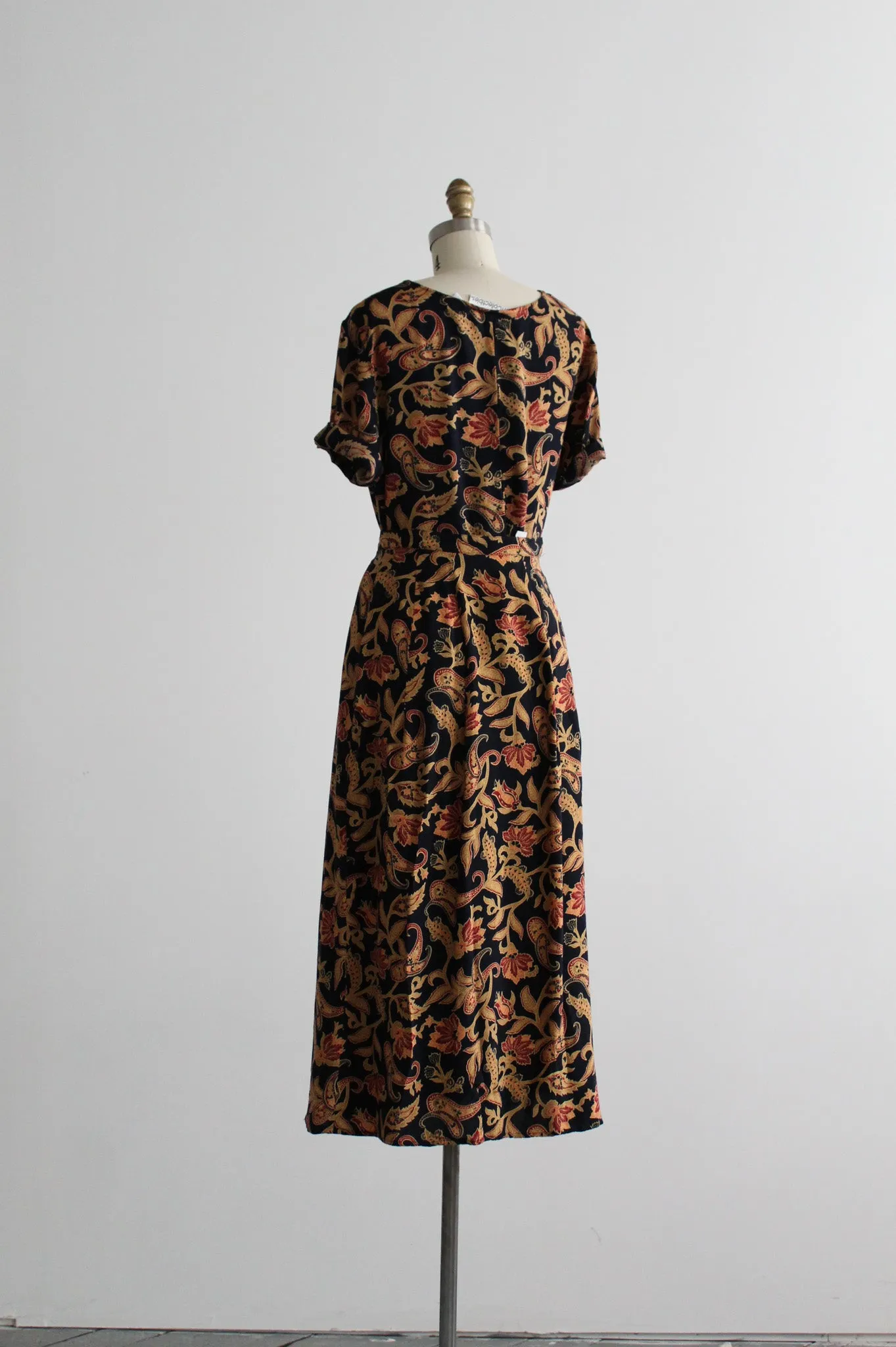 arabesque dress set 1920 Vintage