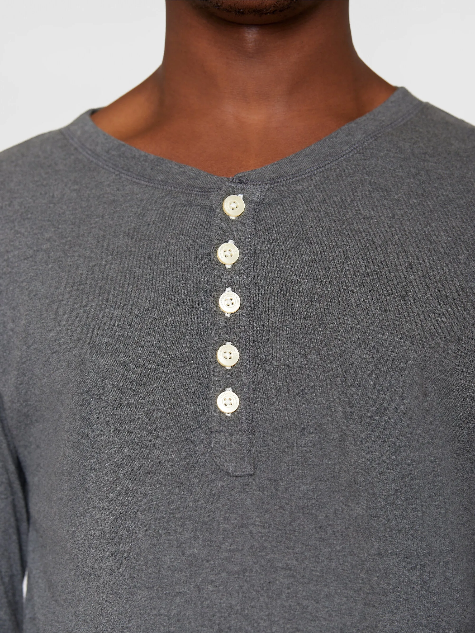 CEDAR LS Henley - Dark Grey Melange Knowledge Cotton