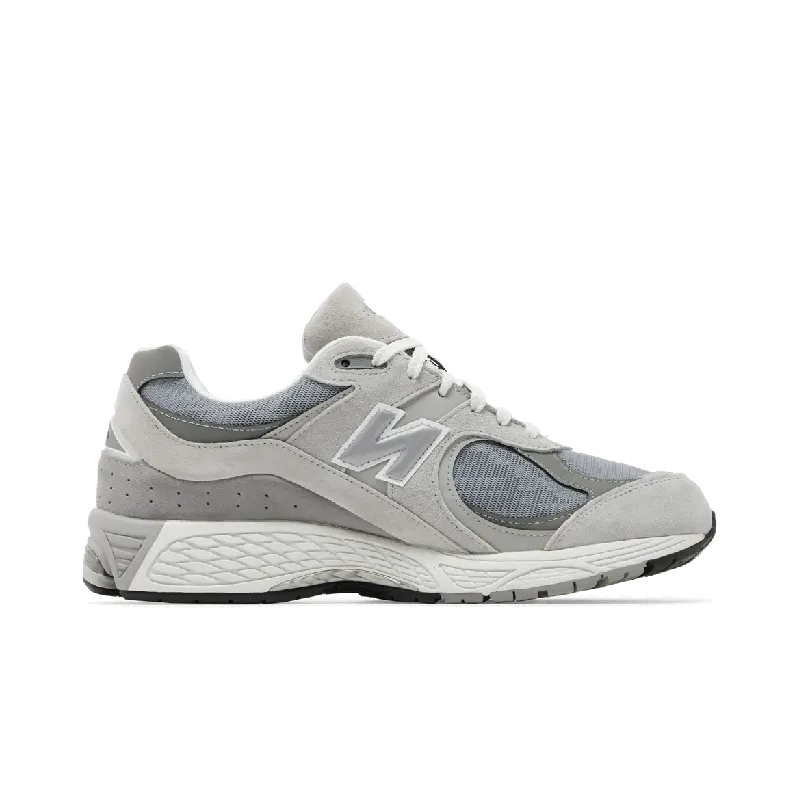 New Balance 2002R Gore-Tex Concrete