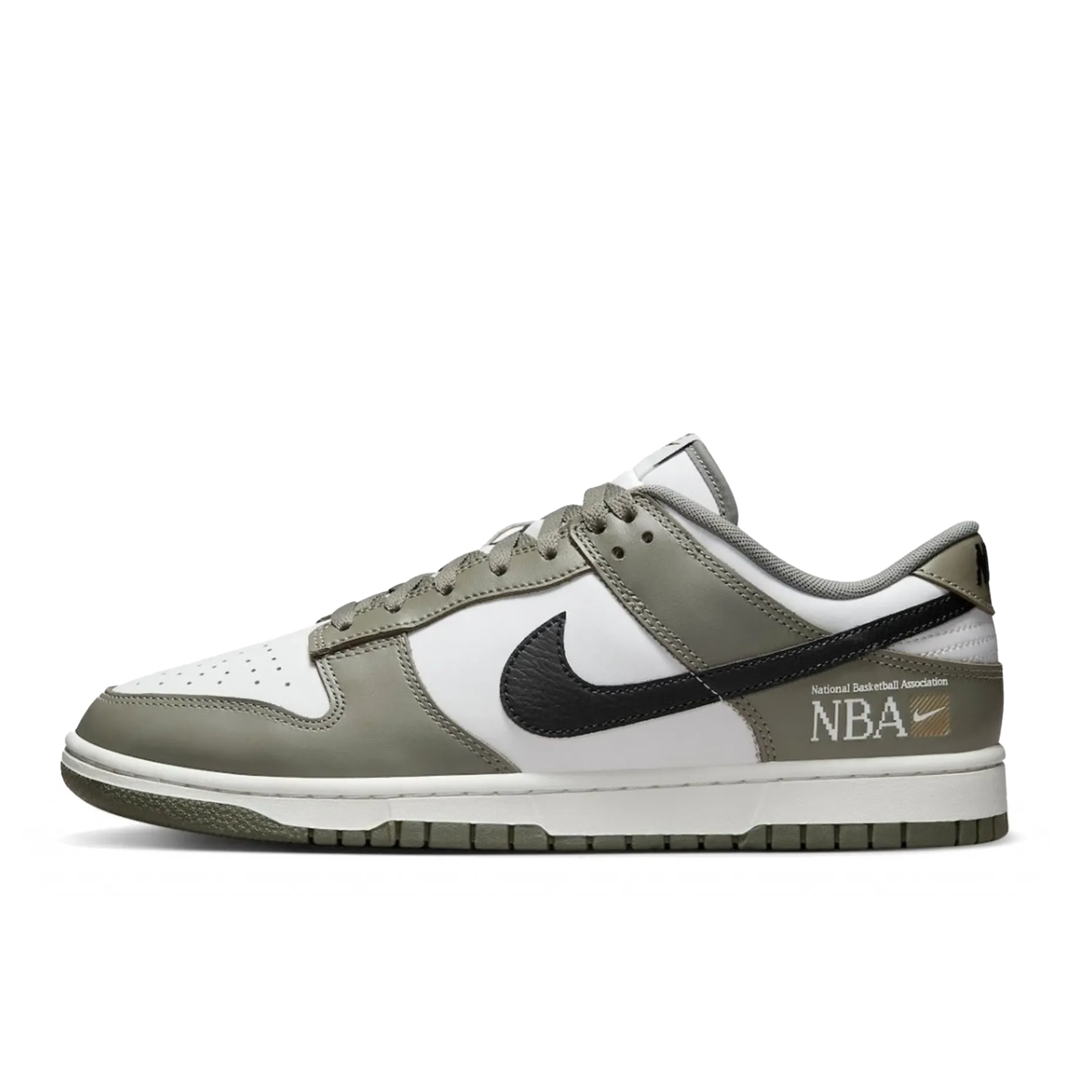 Nike Dunk Low NBA Paris